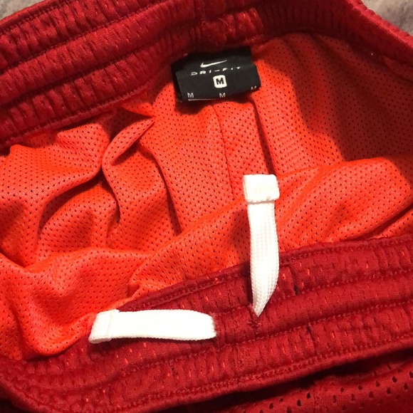 Nike boys red mesh Dri-Fit shorts.  Red with orange lining, comfortable and cool - Picture 7 of 9